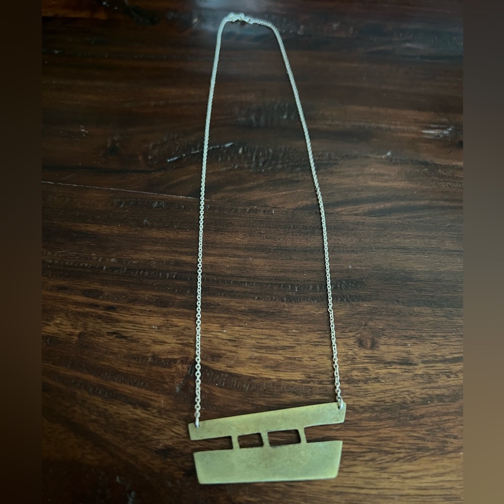 Tate Modern Elevation Necklace